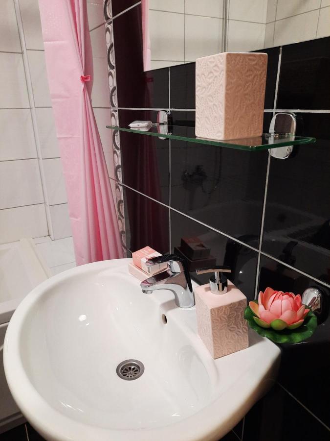 Apartman Natasha Trebin Dış mekan fotoğraf