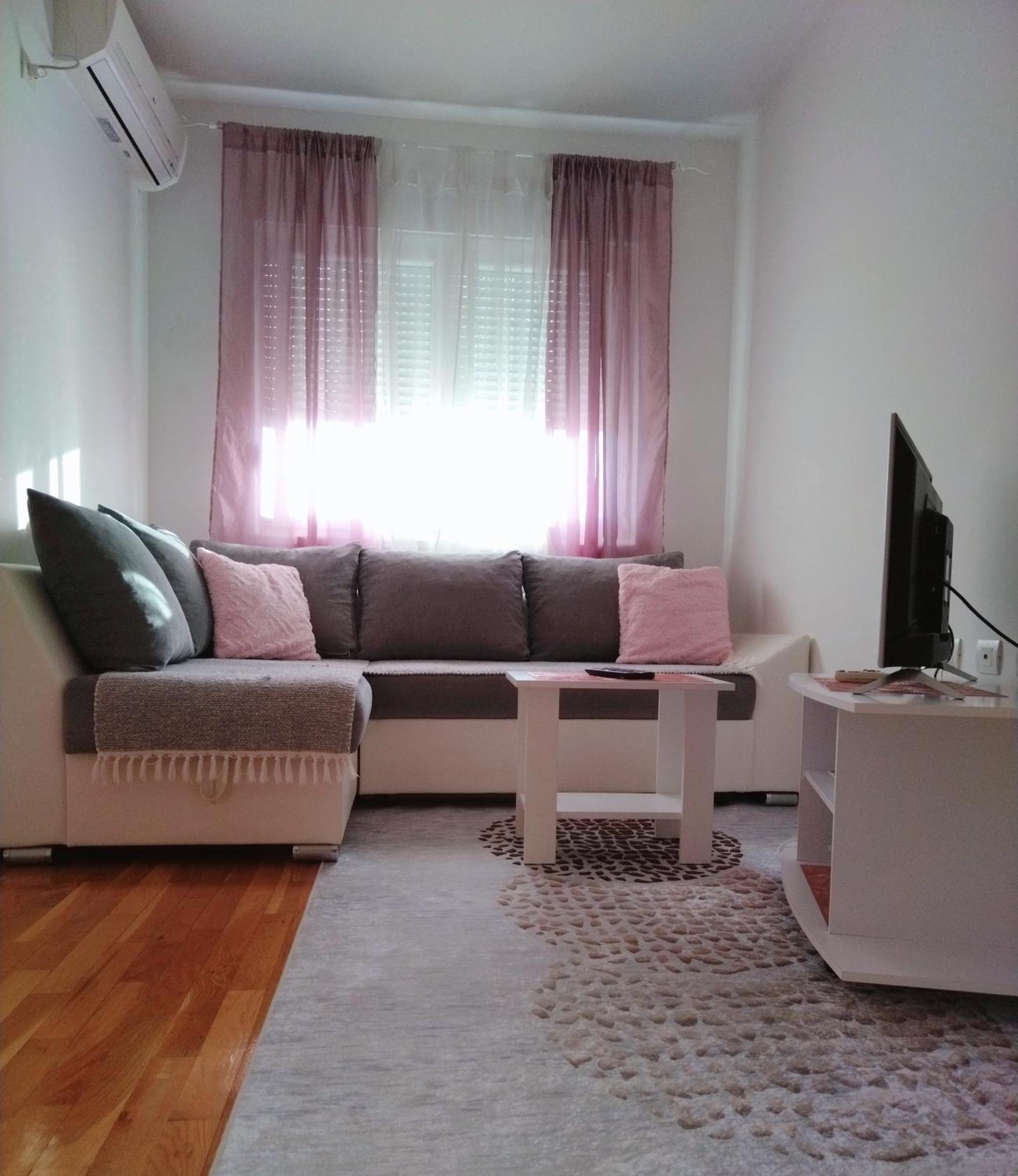 Apartman Natasha Trebin Dış mekan fotoğraf